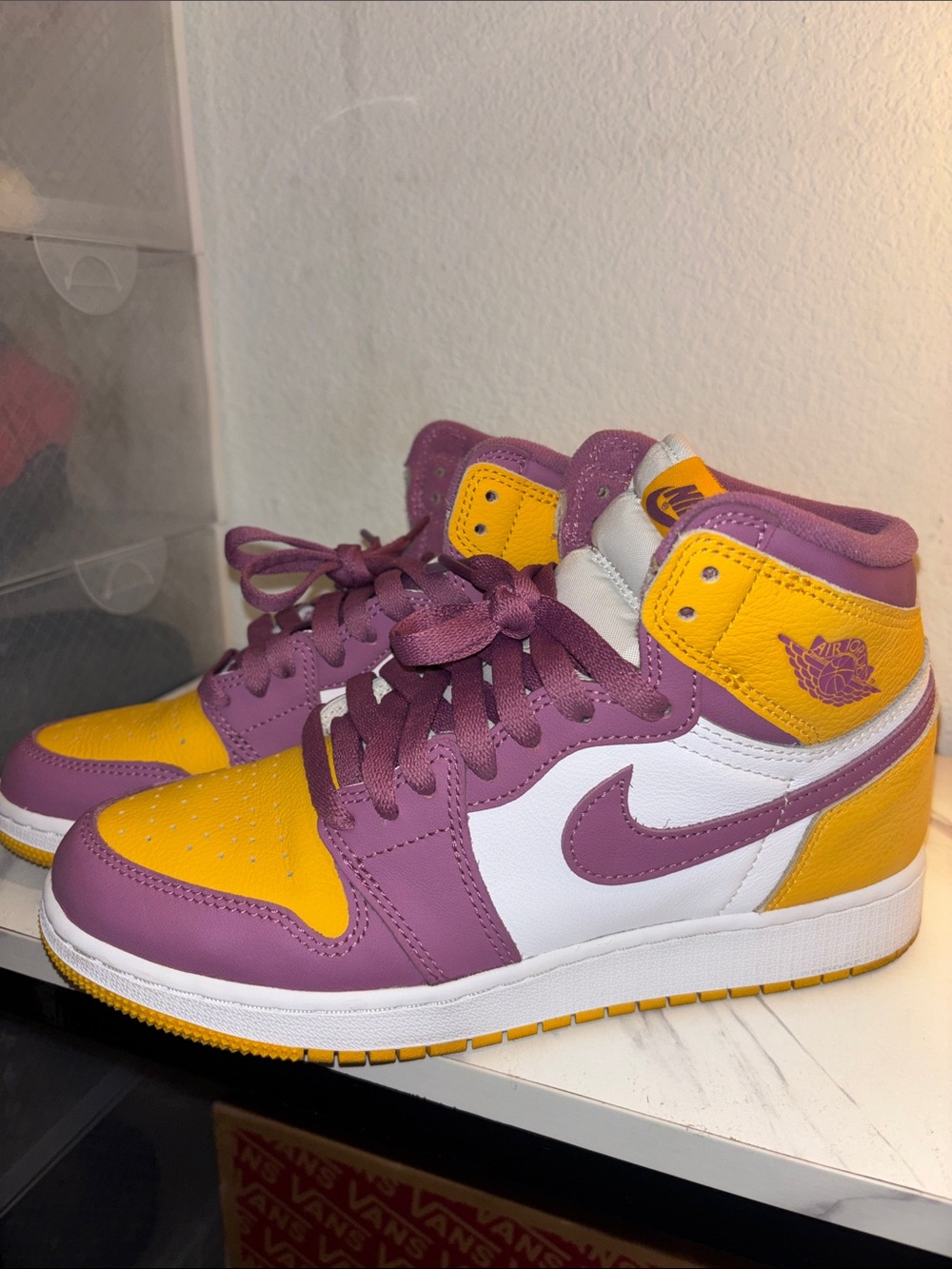 Jordan Kids Sneakers in Purple, Yellow & White